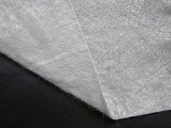 燒毛土工布與橡塑制品的特性及應(yīng)用對比